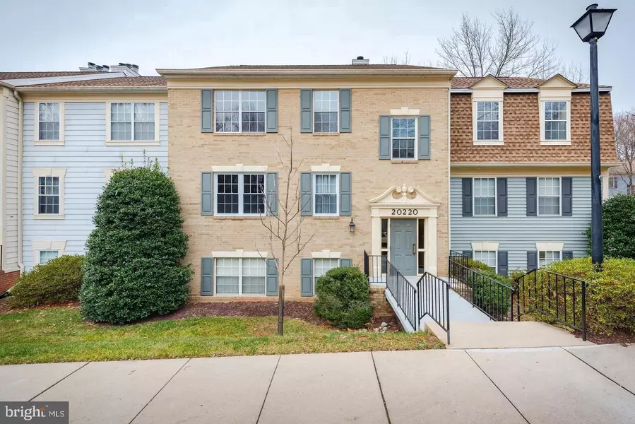 20220 SHIPLEY TER #8-C-301, Germantown, MD 20874