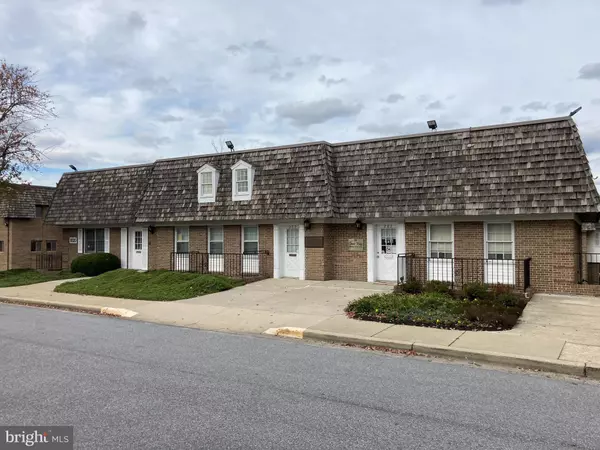 9520 MARLBORO PIKE #202, Upper Marlboro, MD 20772