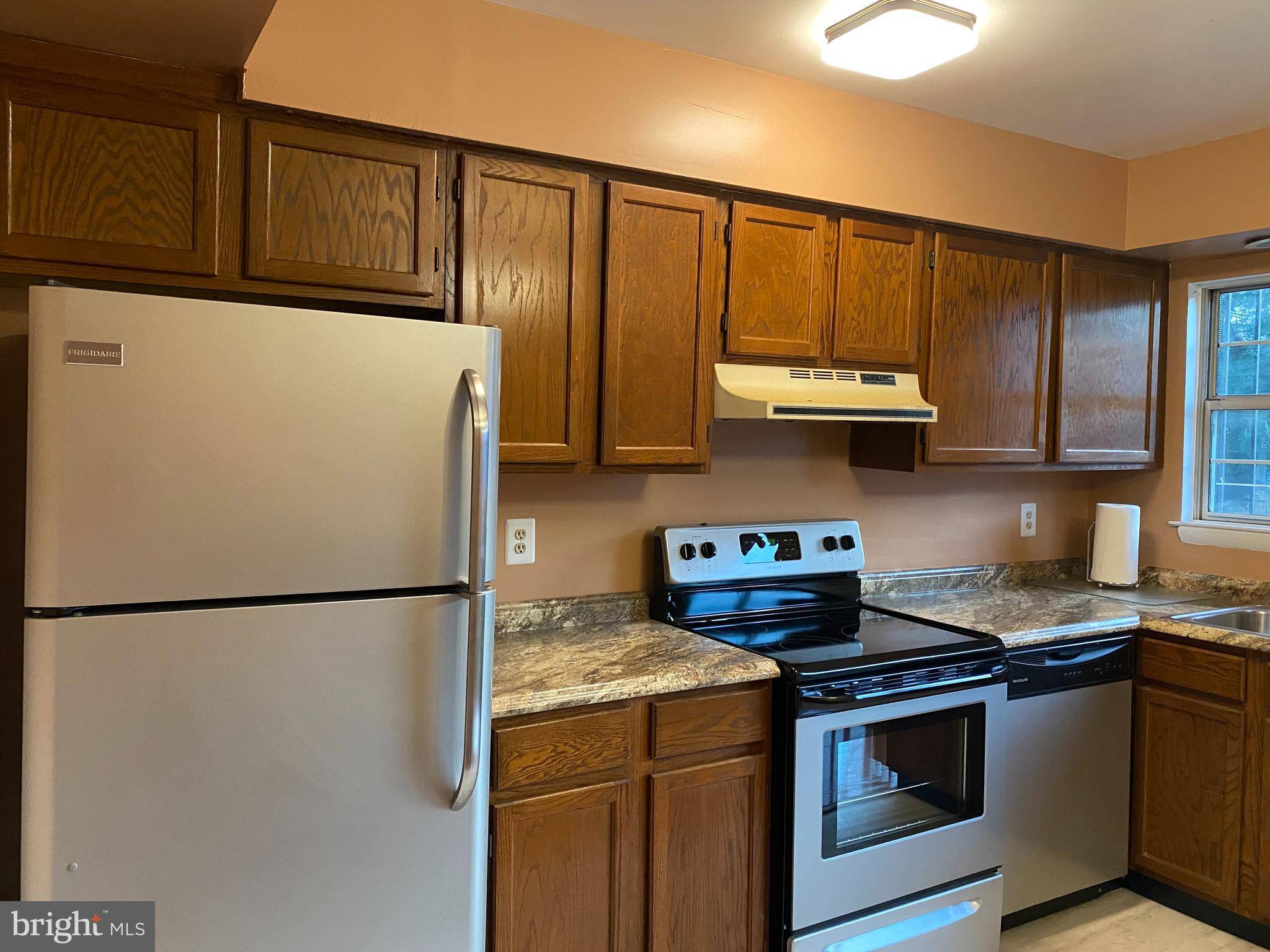 Hyattsville, MD 20785,6806 HAWTHORNE ST