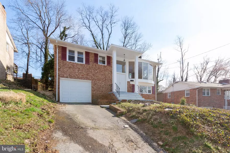 2409 FAIRLAWN ST, Temple Hills, MD 20748