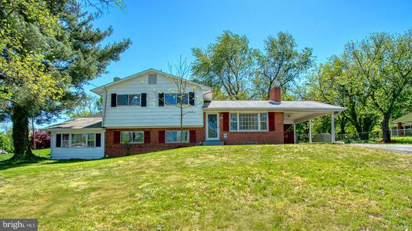 5005 COLONIAL DR, Temple Hills, MD 20748