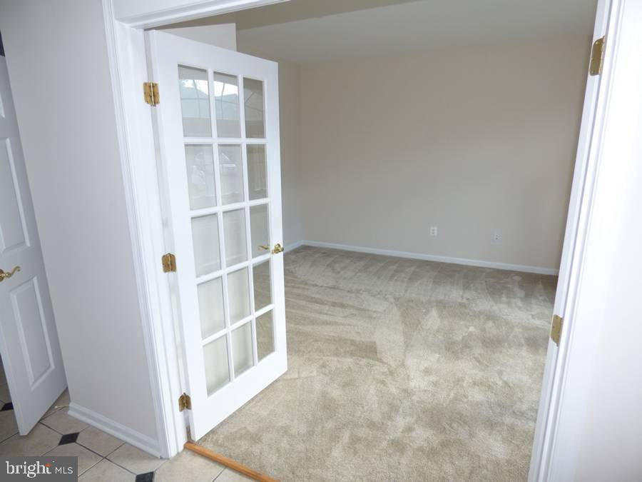Lanham, MD 20706,5723 GLEN AVE