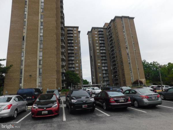 1836 METZEROTT RD #1825, Adelphi, MD 20783