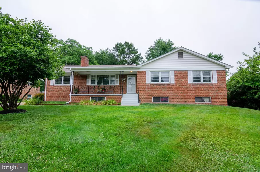 6806 PAMELA LN, Clinton, MD 20735