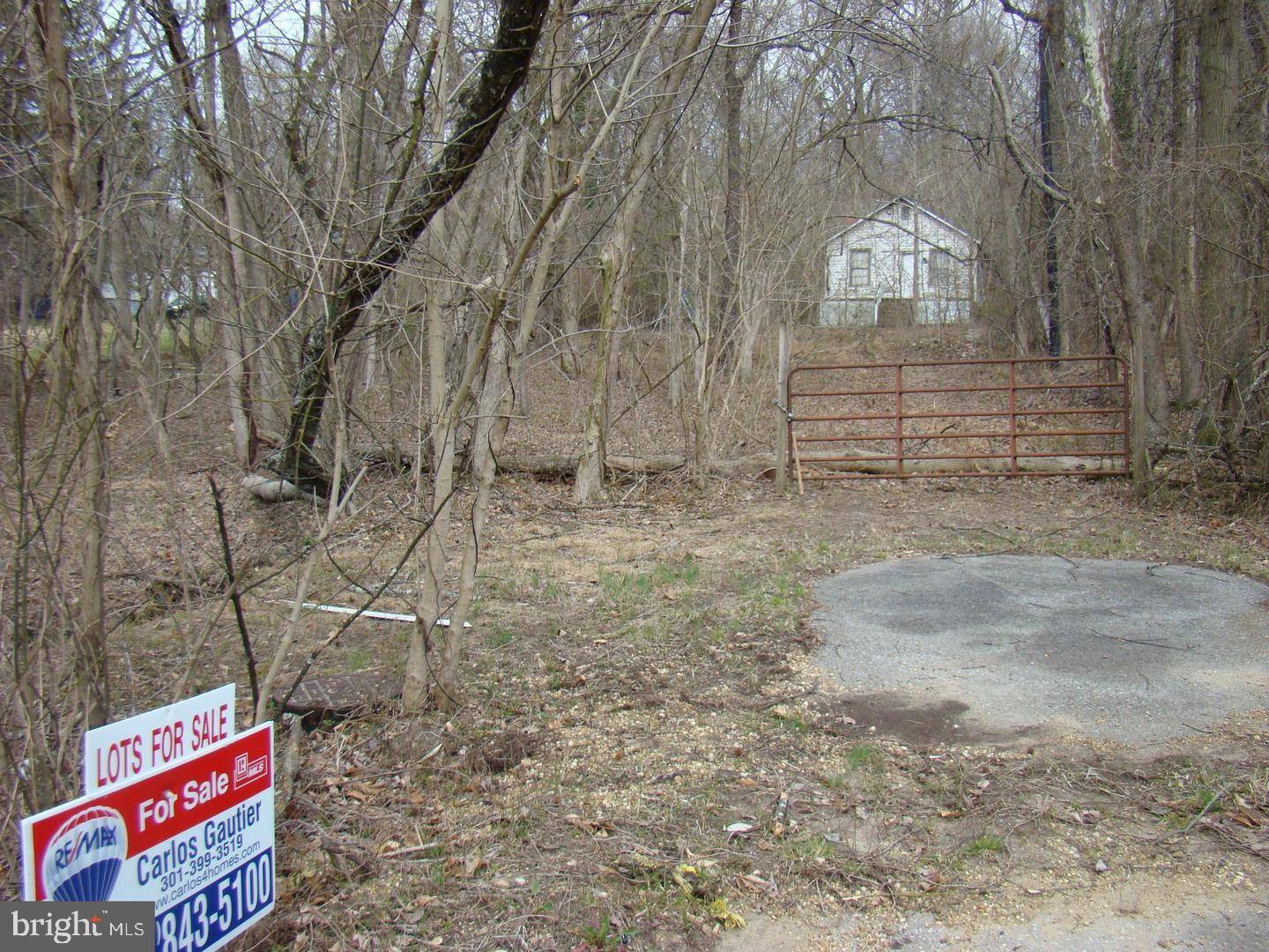10400 LIVINGSTON RD, Fort Washington, MD 20744