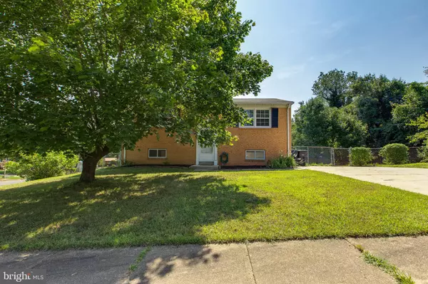 10000 DAKIN CT, Cheltenham, MD 20623