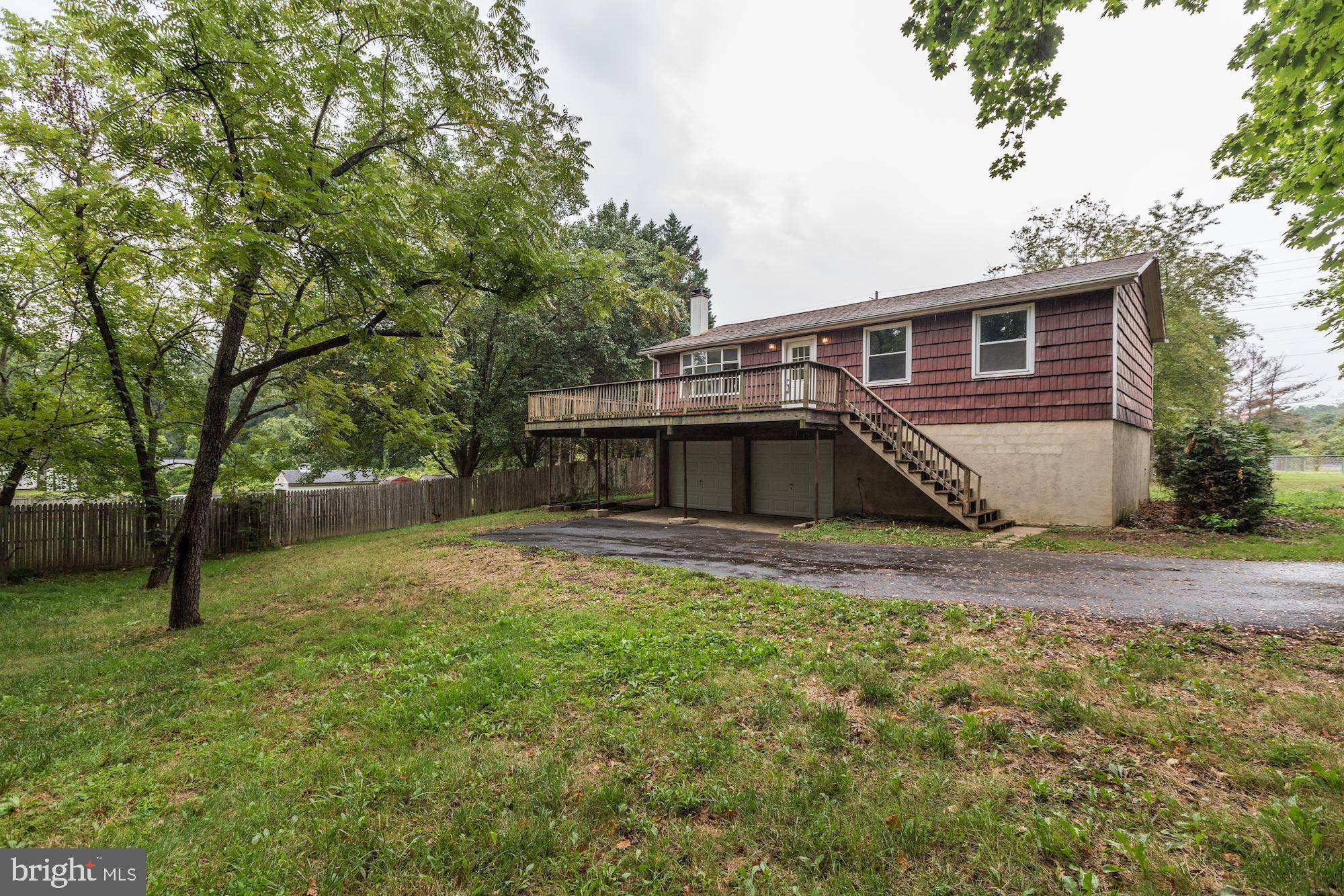 Bowie, MD 20720,8513 ZUG RD