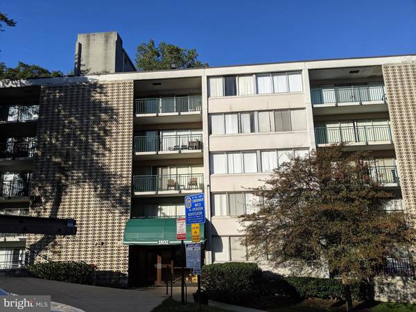 1802 METZEROTT RD #508, Adelphi, MD 20783