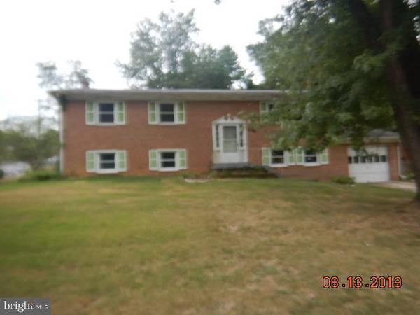 7018 GROVETON DR, Clinton, MD 20735