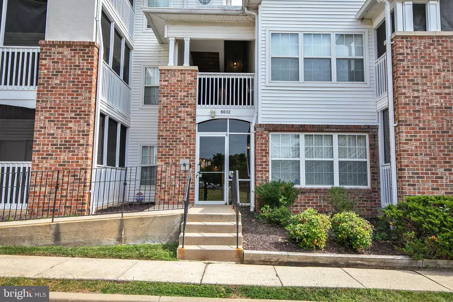 6632 LAKE PARK DR #2F, Greenbelt, MD 20770