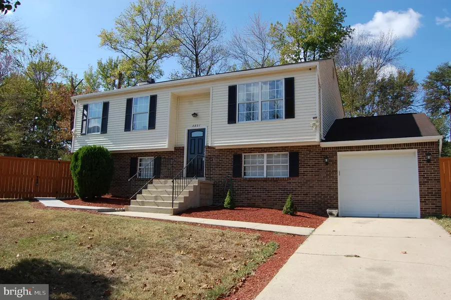 2801 WHITE PINE CT, Temple Hills, MD 20748