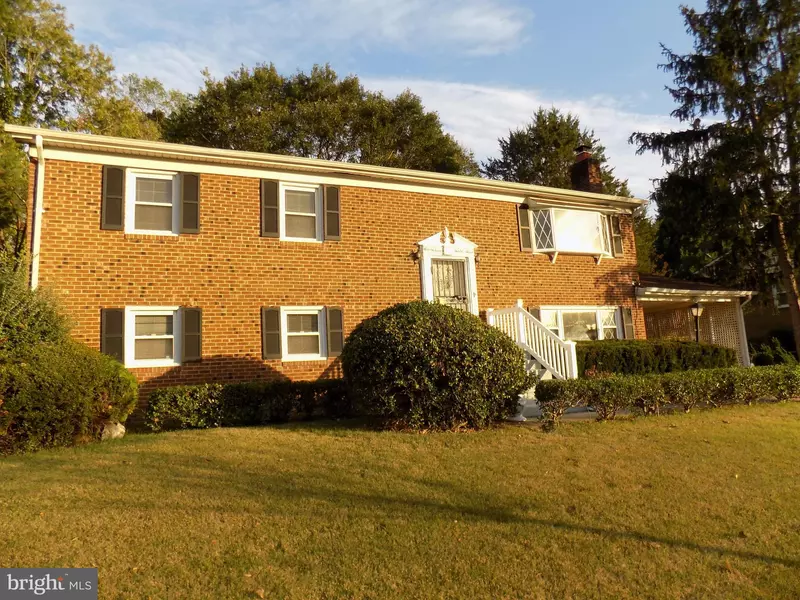 9733 WILLIAMSBURG DR, Upper Marlboro, MD 20772