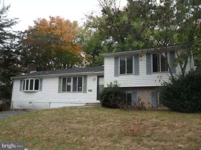 12801 APPLECROSS DR, Clinton, MD 20735