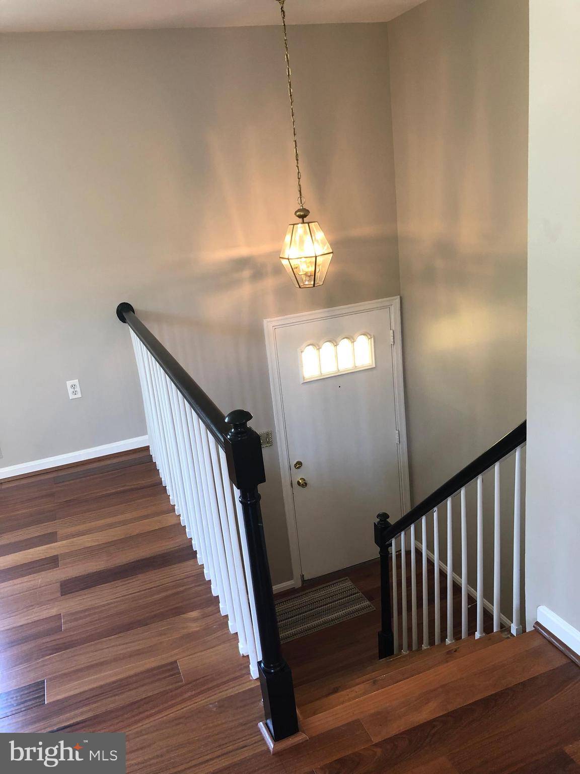 Suitland, MD 20746,5609 GLORIA DR