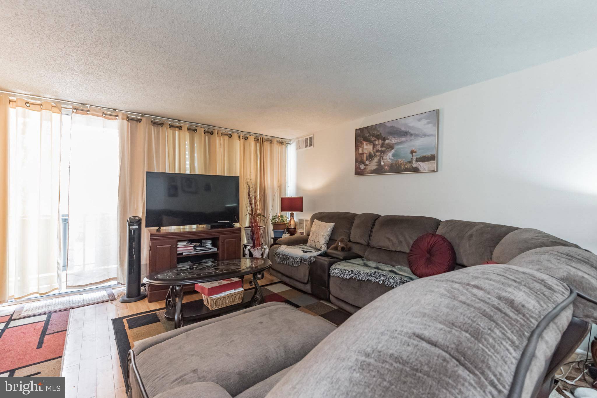 Adelphi, MD 20783,1828 METZEROTT RD #306