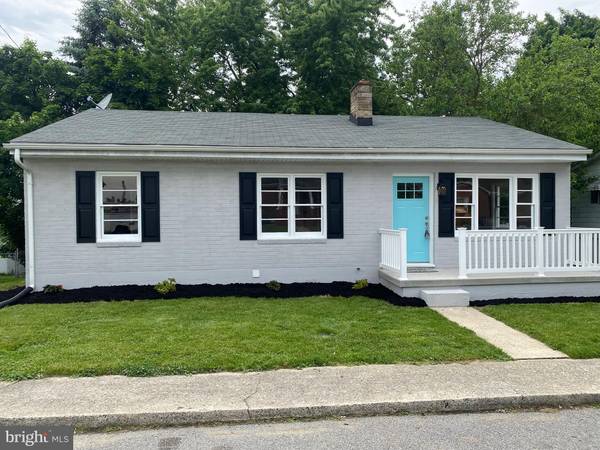 3 YOUNG AVE, Boonsboro, MD 21713