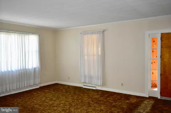 Sharptown, MD 21861,402 MAIN ST