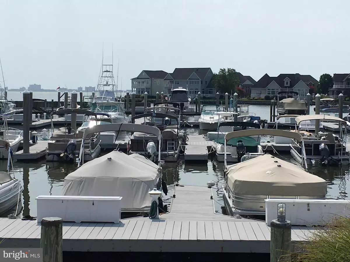 Ocean Pines, MD 21811,B54 YACHT CLUB DR #BSB54