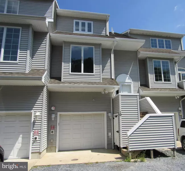 10 THE POINT, Ocean Pines, MD 21811