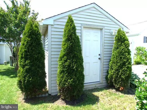 Ocean City, MD 21842,13321 COLONIAL RD E