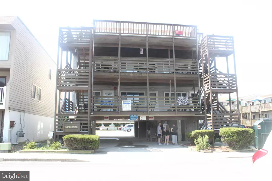 7 52ND ST #101, Ocean City, MD 21842