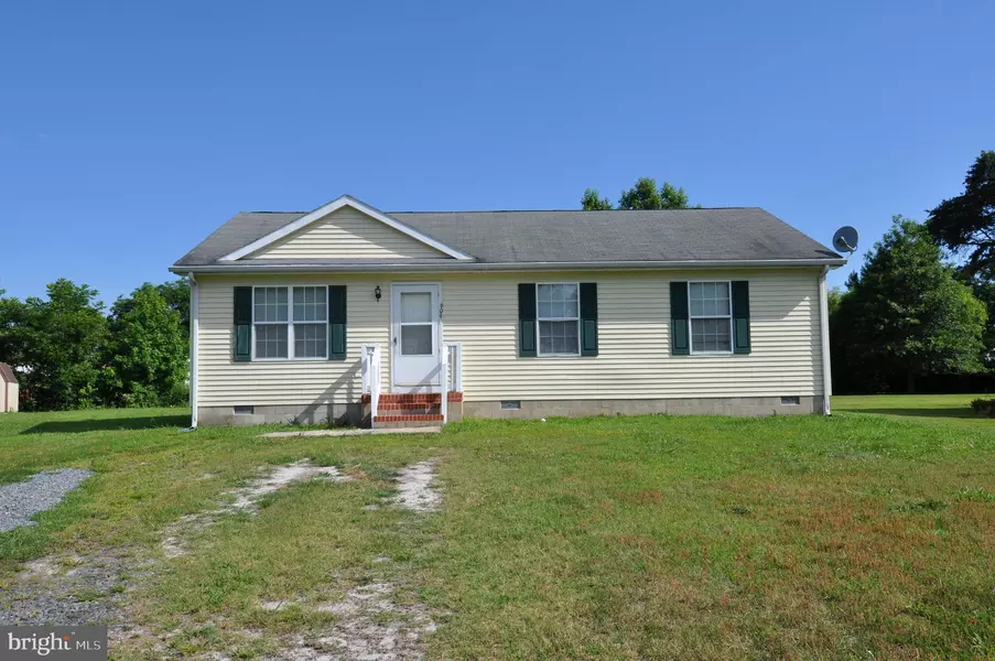 609 OXFORD ST, Pocomoke City, MD 21851