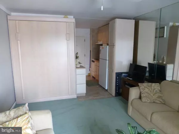 Ocean City, MD 21842,11 62ND ST #303