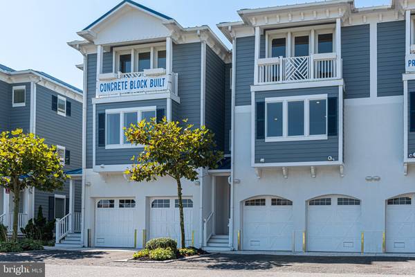 Ocean City, MD 21842,13000 MARINA VIEW LN #8