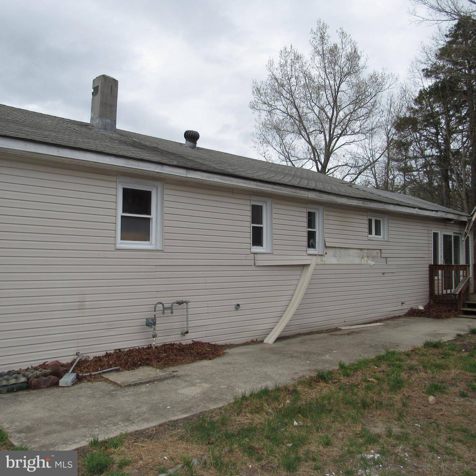 Mays Landing, NJ 08330,1424 W POINT AVE