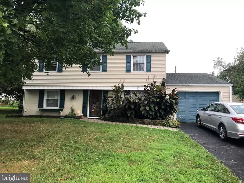 8 PLUMTREE LN, Willingboro, NJ 08046