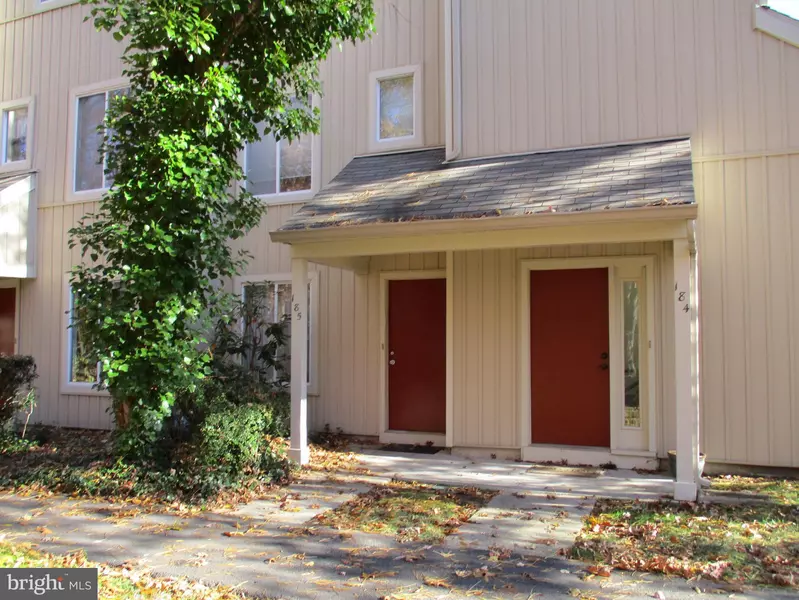 185 WOODLAKE DRIVE, Evesham, NJ 08053