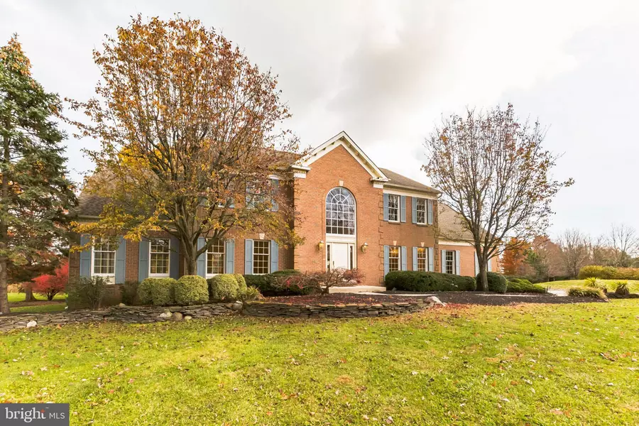 702 COMMONWEALTH DR, Moorestown, NJ 08057