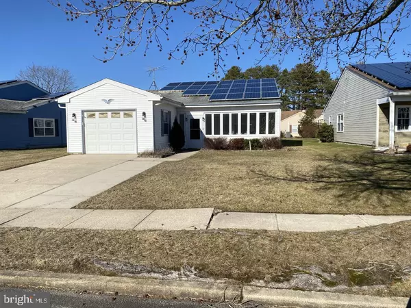 16 SHEFFIELD PL, Southampton, NJ 08088