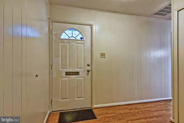 Willingboro, NJ 08046,30 GALLANT LN