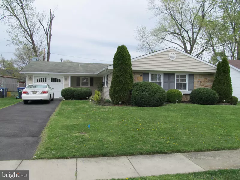 25 ECHOHILL LN, Willingboro, NJ 08046