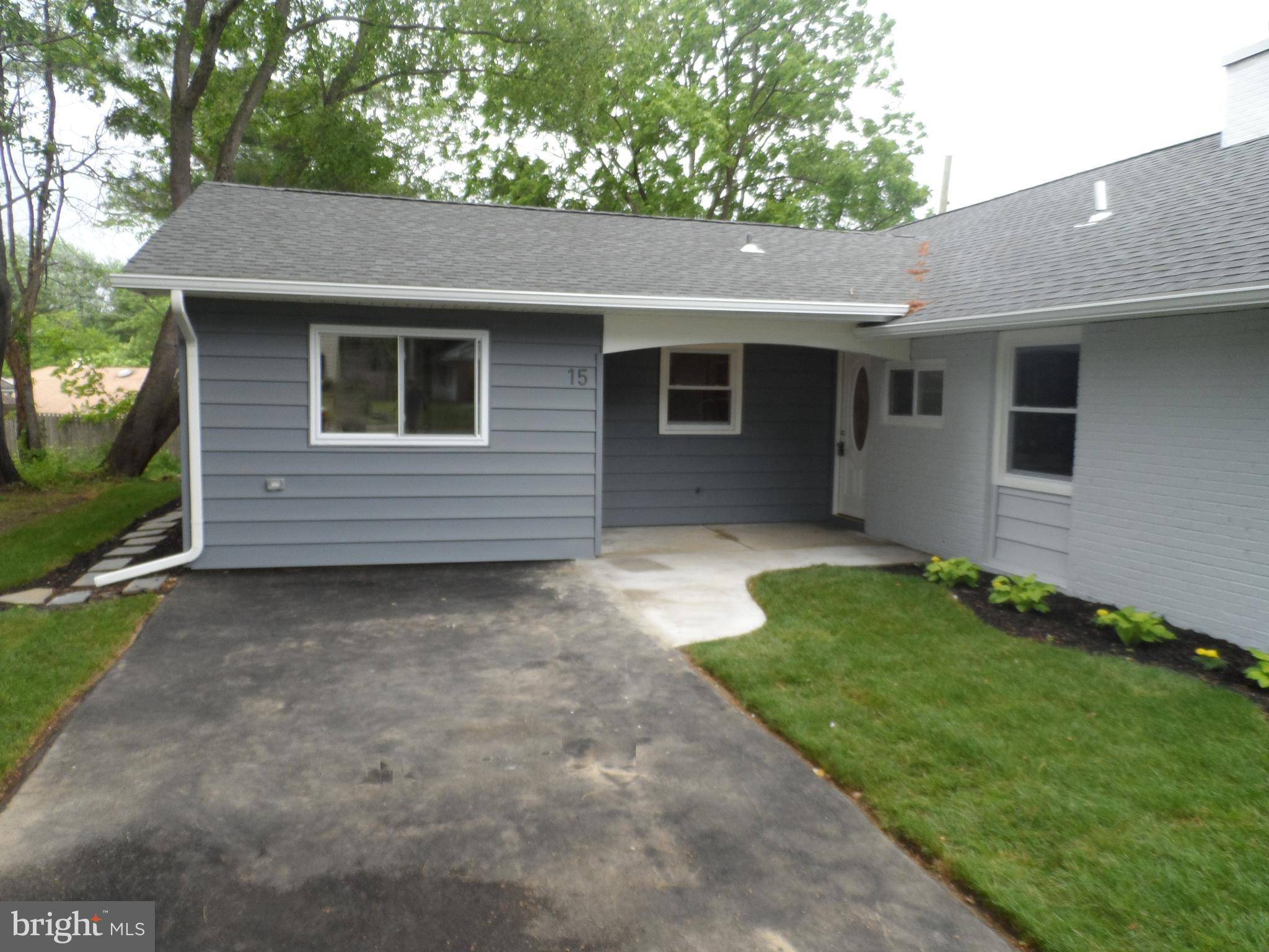 15 MOSSHILL LN, Willingboro, NJ 08046