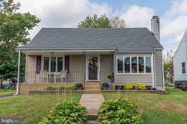 7 RATIGAN AVE, Bordentown, NJ 08505