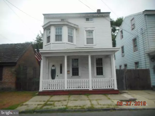 37 BRAINERD ST, Mount Holly, NJ 08060