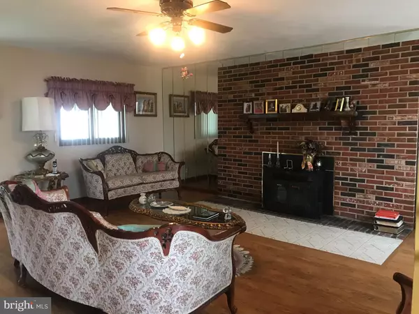 Pemberton, NJ 08068,238 RUTGERS AVE