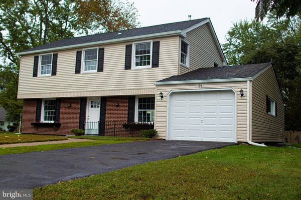 24 BROOKLAWN DR, Willingboro, NJ 08046