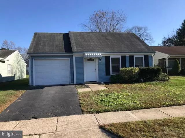 40 HEATHER PL, Southampton, NJ 08088