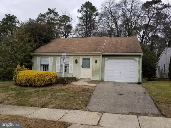 33 SCARBOROUGH WAY, Southampton, NJ 08088