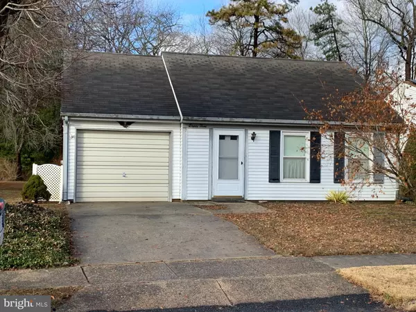 83 SHEFFIELD PL, Southampton, NJ 08088