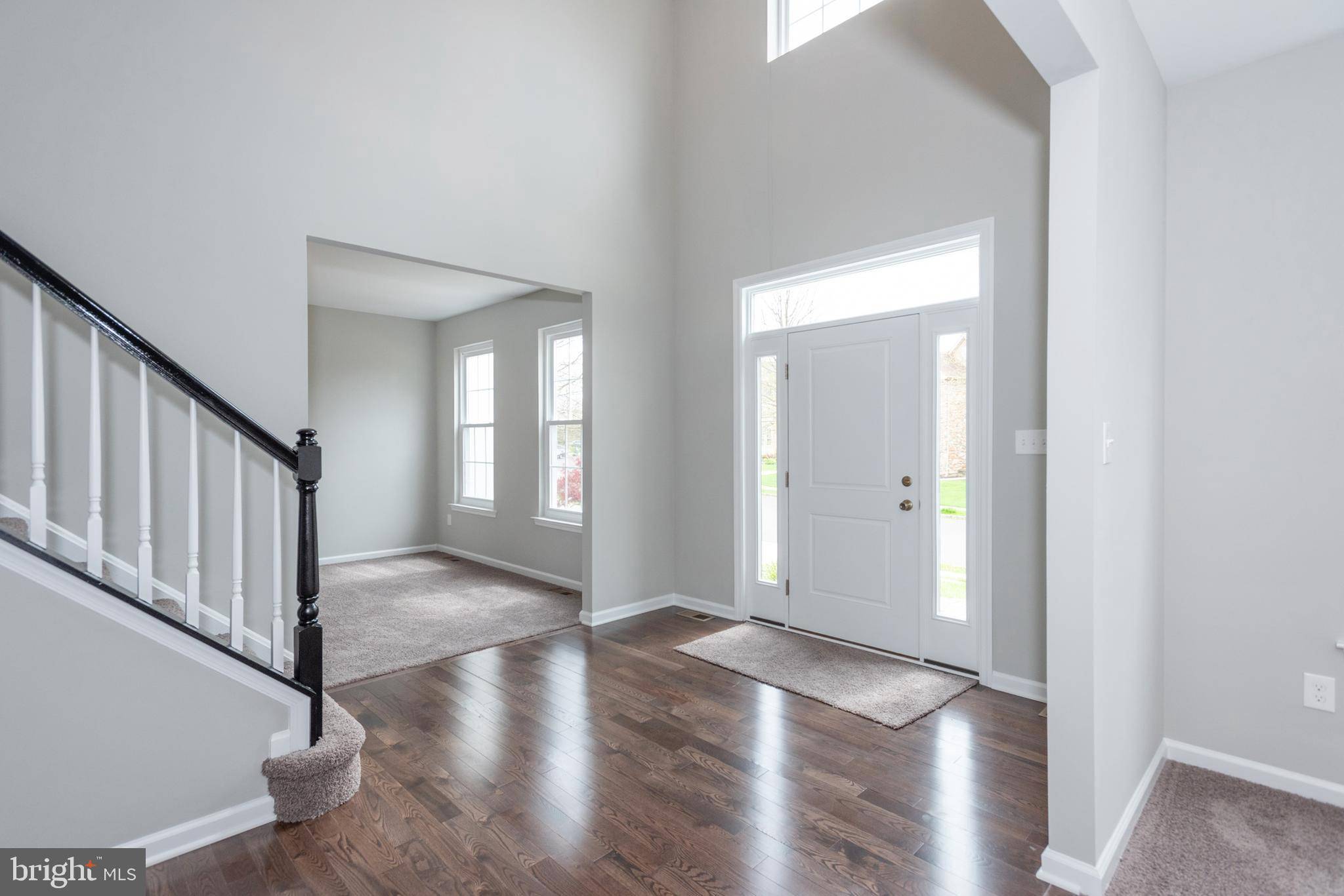 Burlington, NJ 08016,16 GOLDSPIRE LN