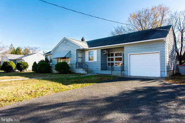 111 W SUMMIT ST, Vineland, NJ 08360