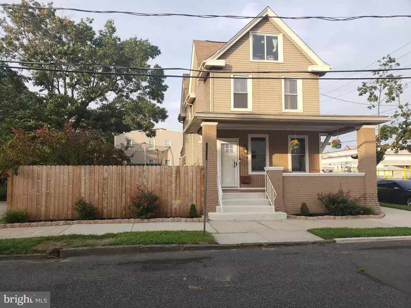 429 HUNTER ST, Gloucester City, NJ 08030