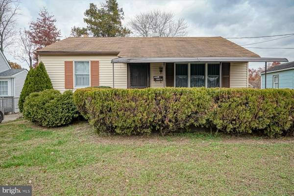 313 8TH AVE, Lindenwold, NJ 08021