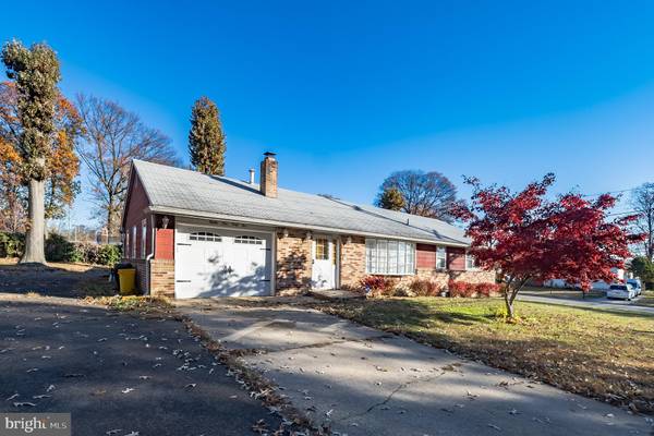 8945 WYNDAM RD, Pennsauken, NJ 08110