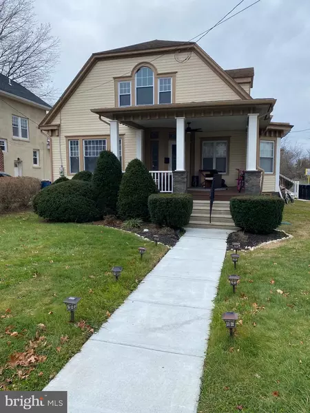 4 WASHINGTON AVE, Berlin, NJ 08009