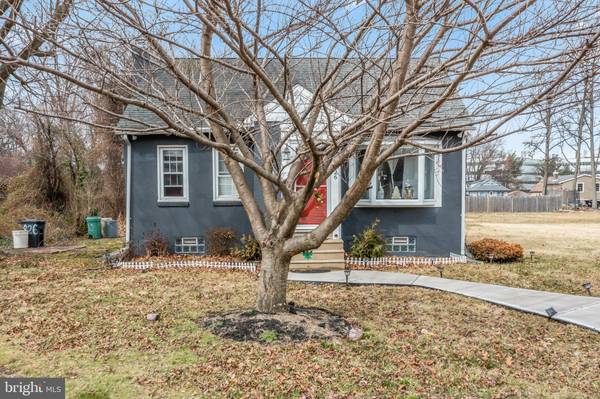 826 NORTHWOOD AVE, Cherry Hill, NJ 08002